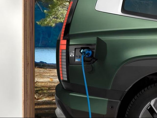 Hyundai ioniq 9 exterior side charging cable close
